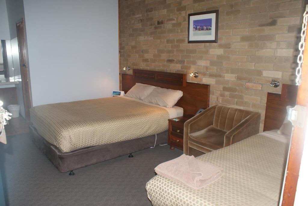 Peppinella Motel Ballarat Room photo