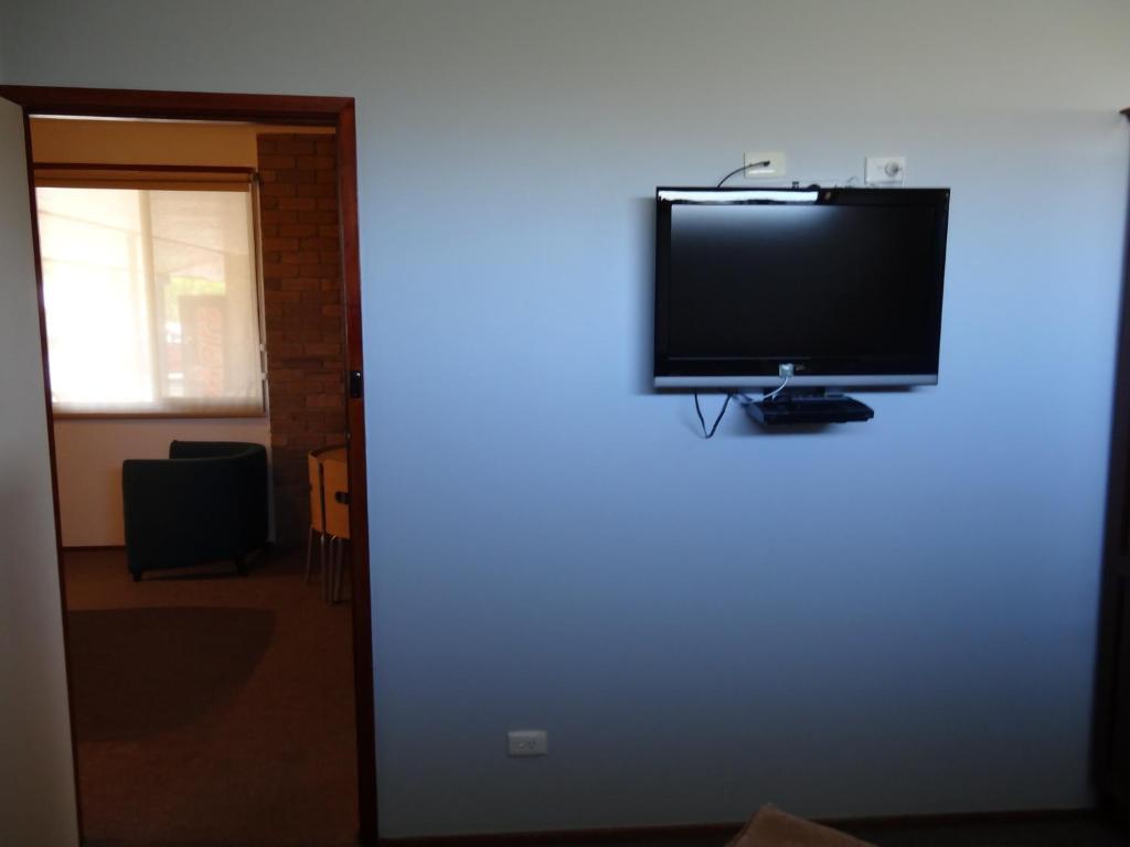 Peppinella Motel Ballarat Room photo